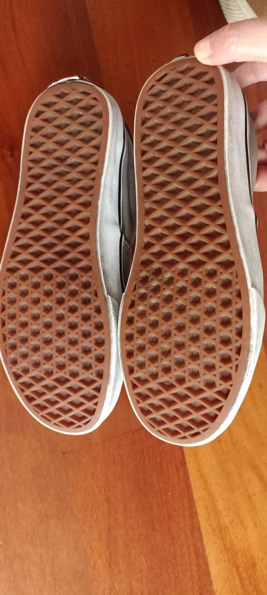 Vans cinzentas tamanho 36,5