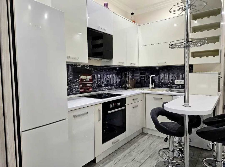 Сдам красивую квартиру 17 жемчужина 45м2 Асташкина Центр