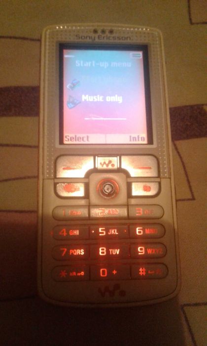 Soni Ericsson W800i