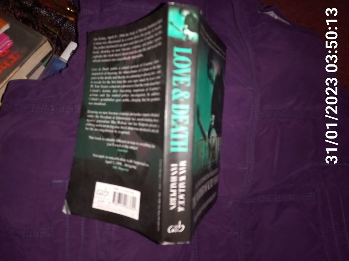 Книга английский Куртка Кобейн love&death max Wallace Cobain