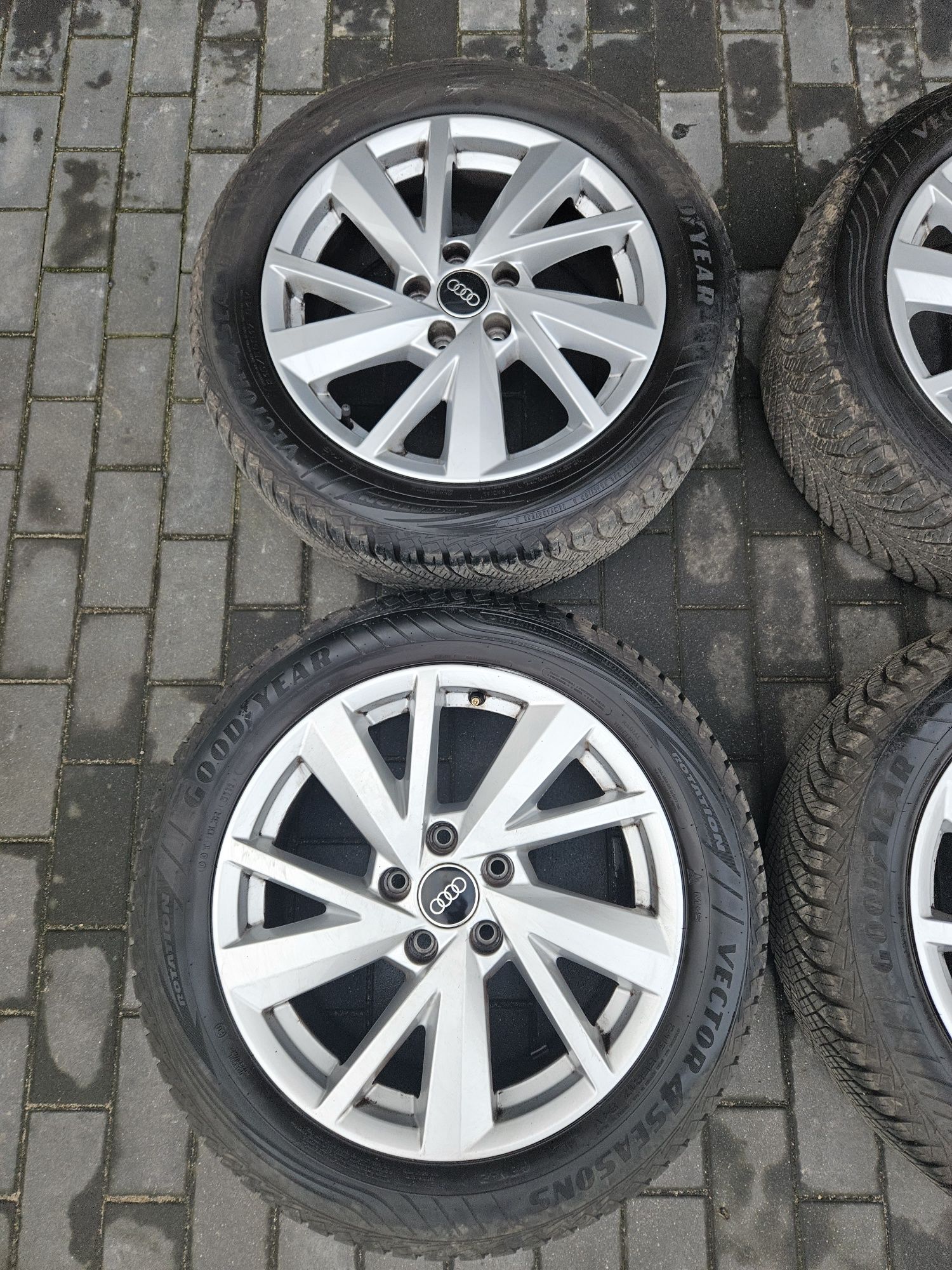 Alufelgi 17 Koła Audi Q2 81A 5x112