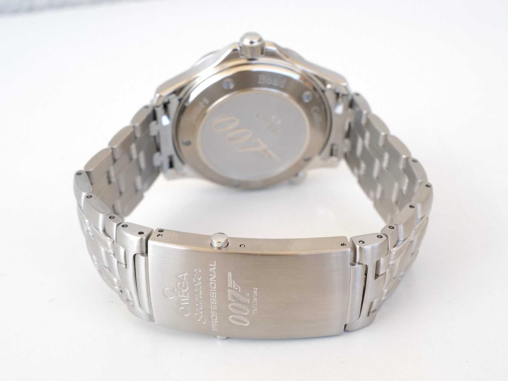 Omega Seamaster Diver 300 M Limited Edition 007 James Bond 41mm