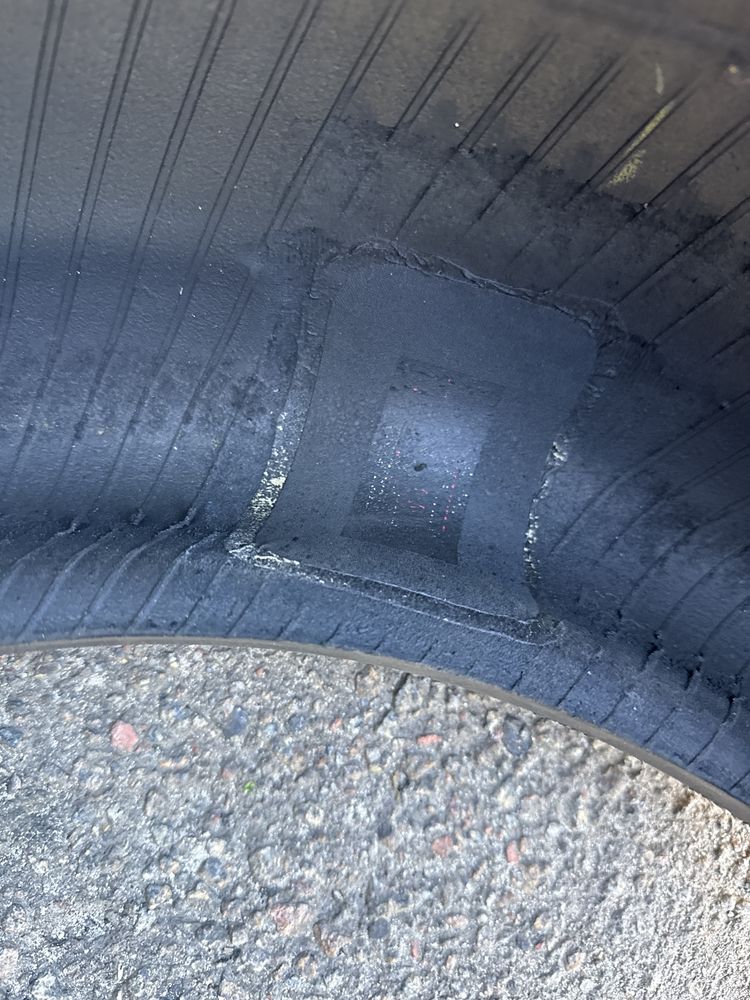 Зима 2шт  Bridgestone Blizzak LM-32 225/50 R17 94H MO