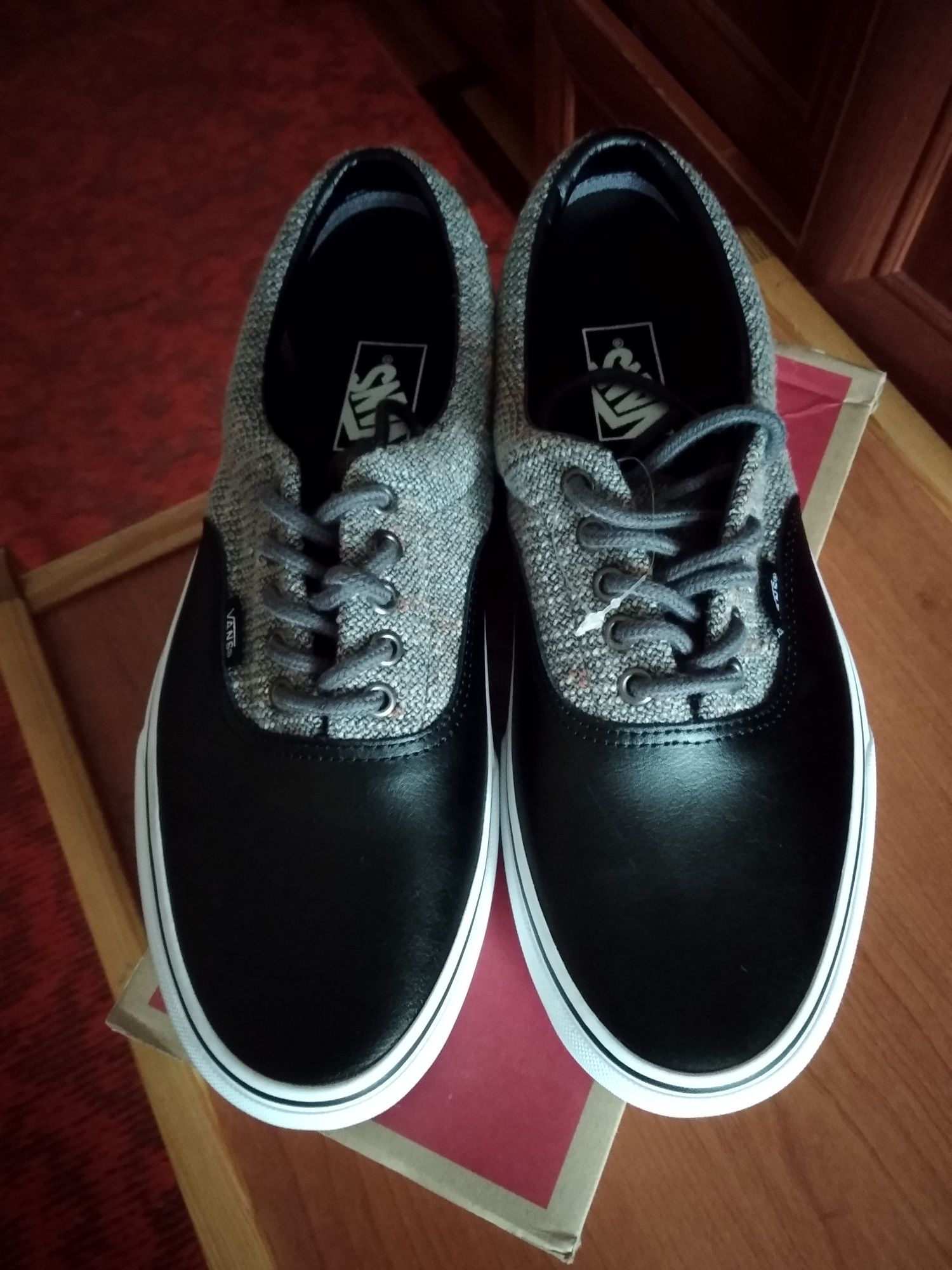 Кеди Vans Era ( wool ^ leathe ) розмір 42.