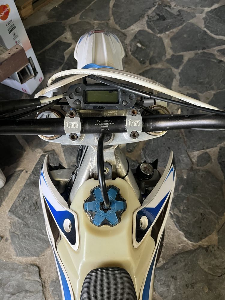 Tm racing 300.