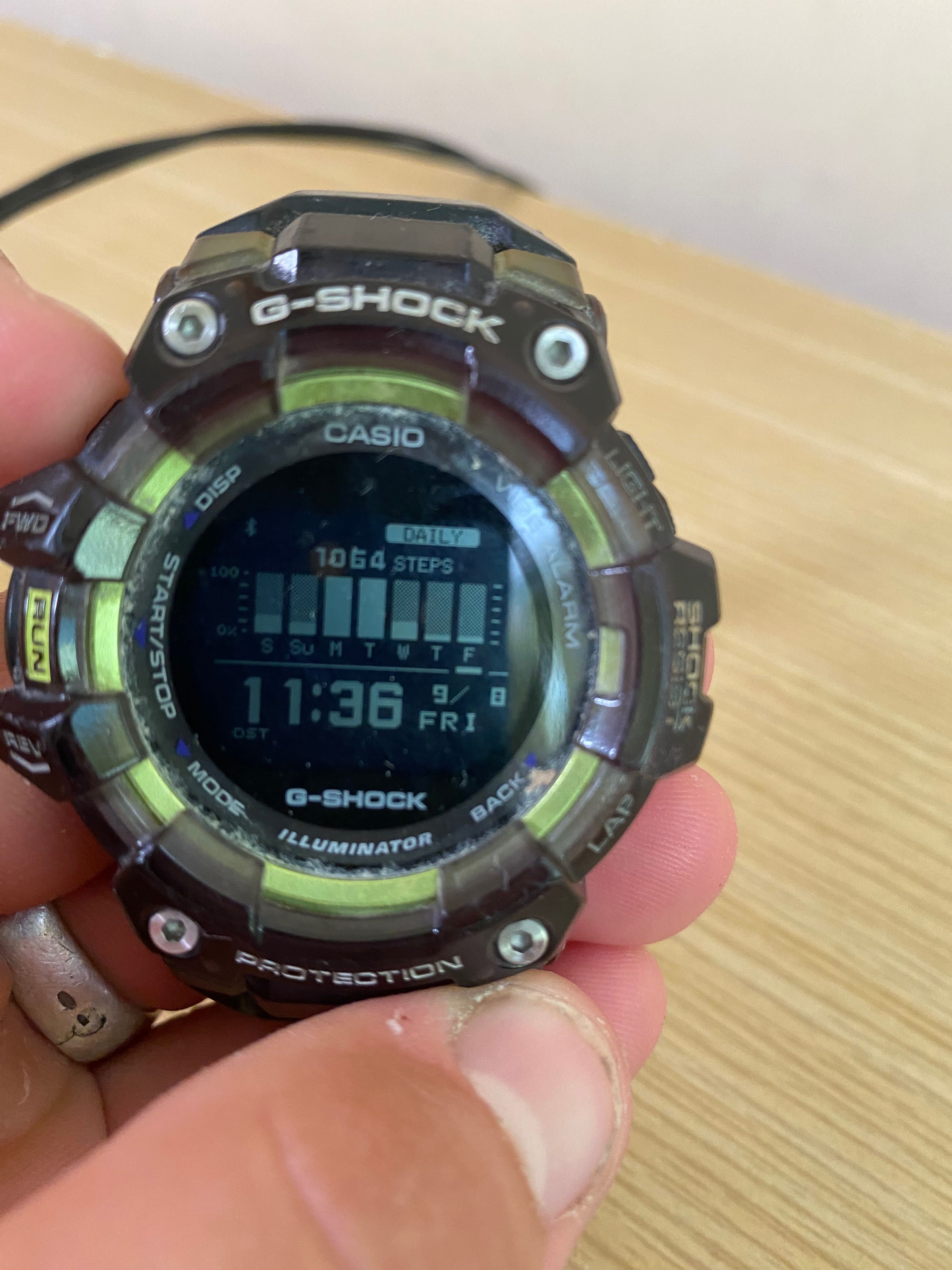 CASIO G-SHOCK WR20Bar (Resist 20bar)