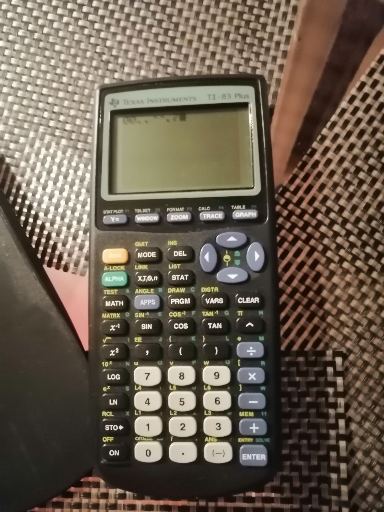 Графічний калькулятор Texas instruments ti-83 plus