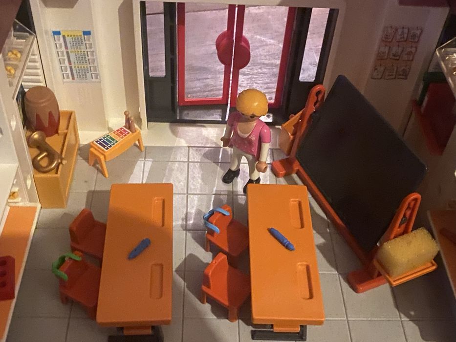 Playmobil, Escola com Professora