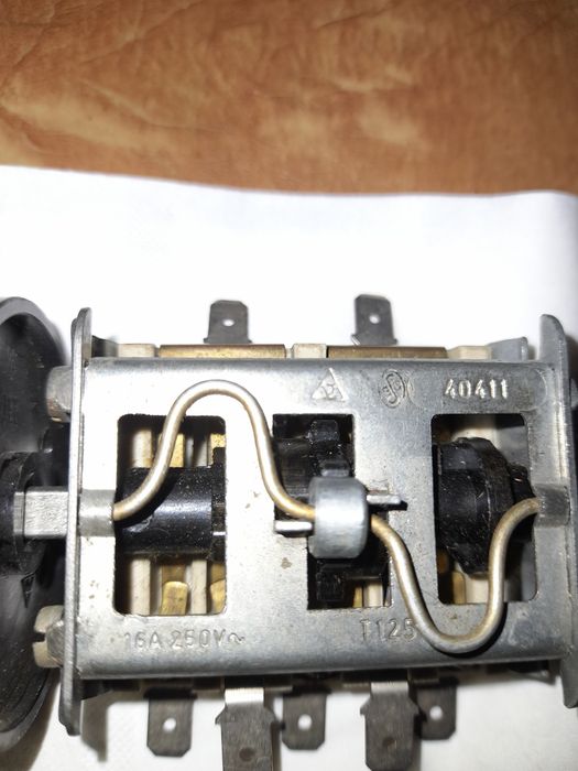 Przełącznik 6 zakresowy