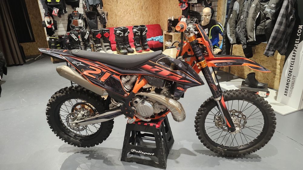 Ktm 300. 2023 como nova raro de se ver