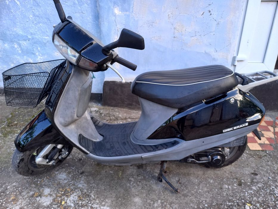 Мопед Honda lead 20