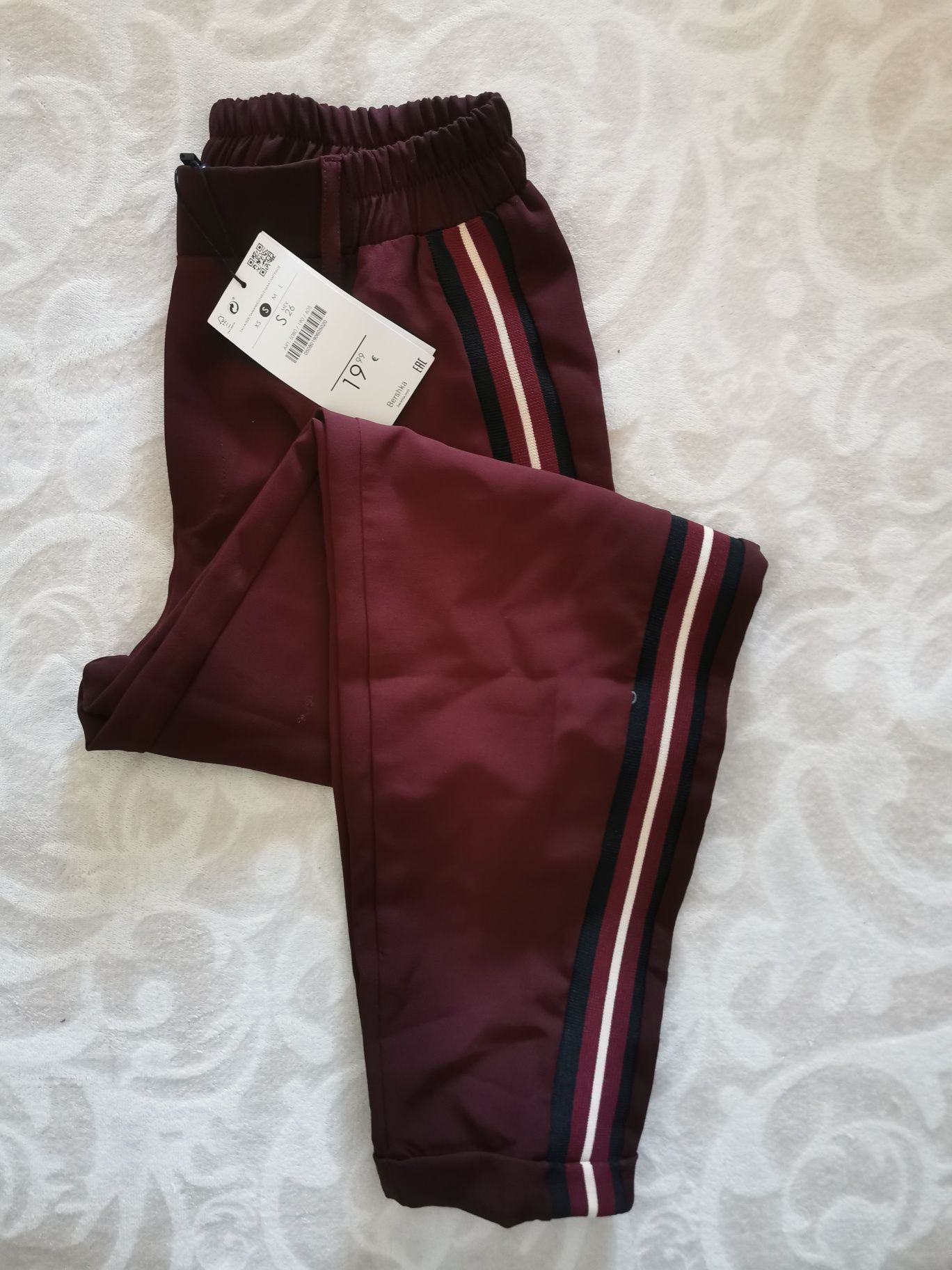 Calça bourdeaux bershka