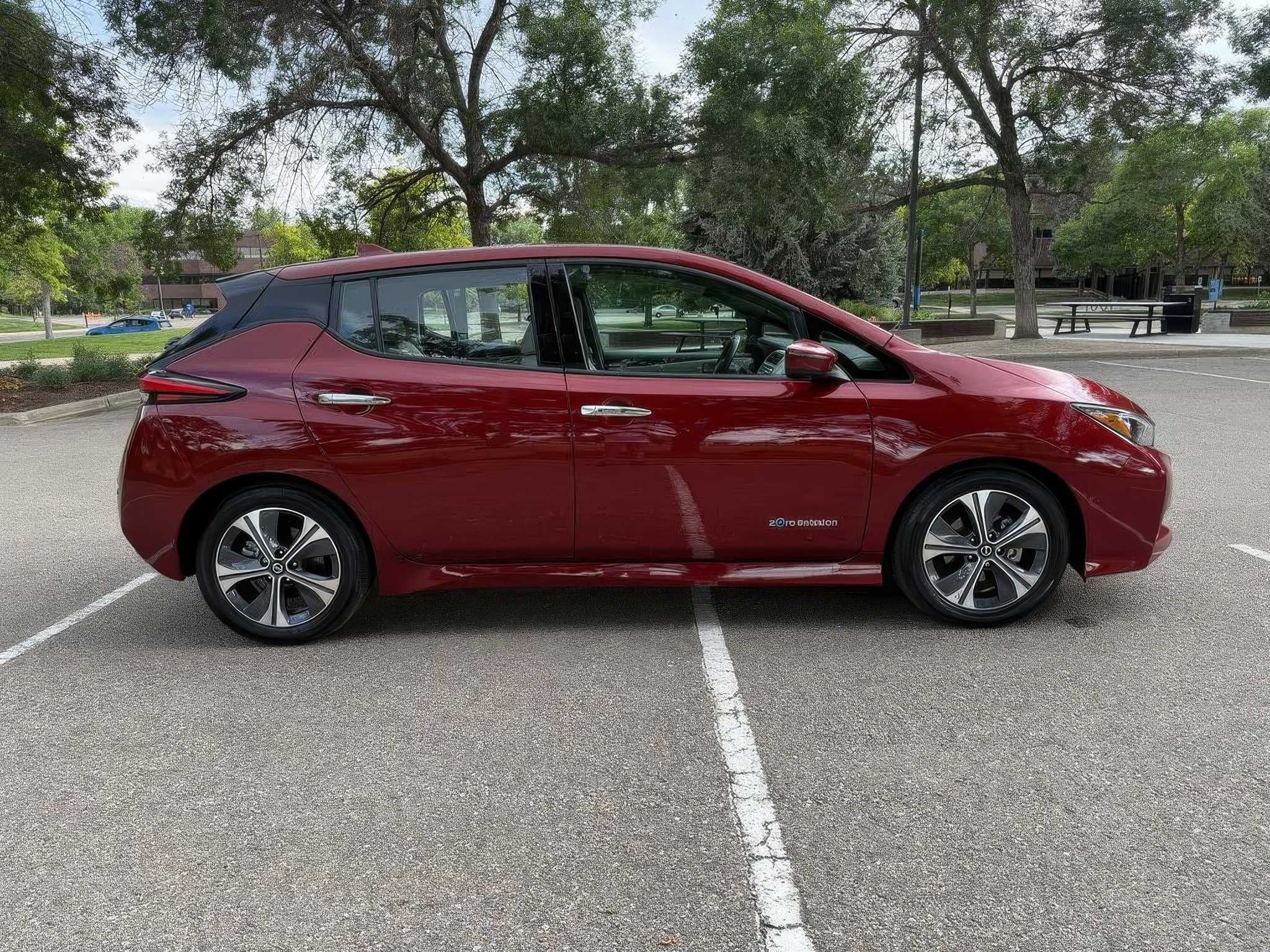 2019 Nissan LEAF SL