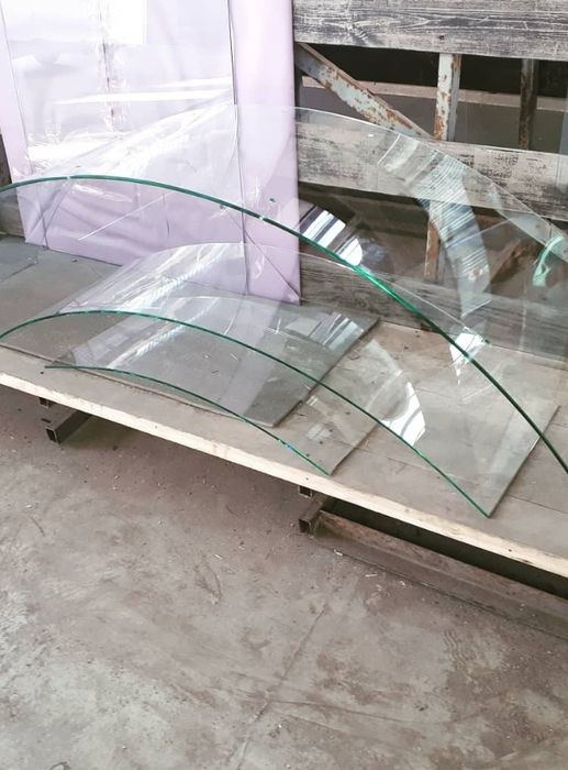 Изготовление стёкол стекло на витрину, шкаф ларь. Ремонт холодильников