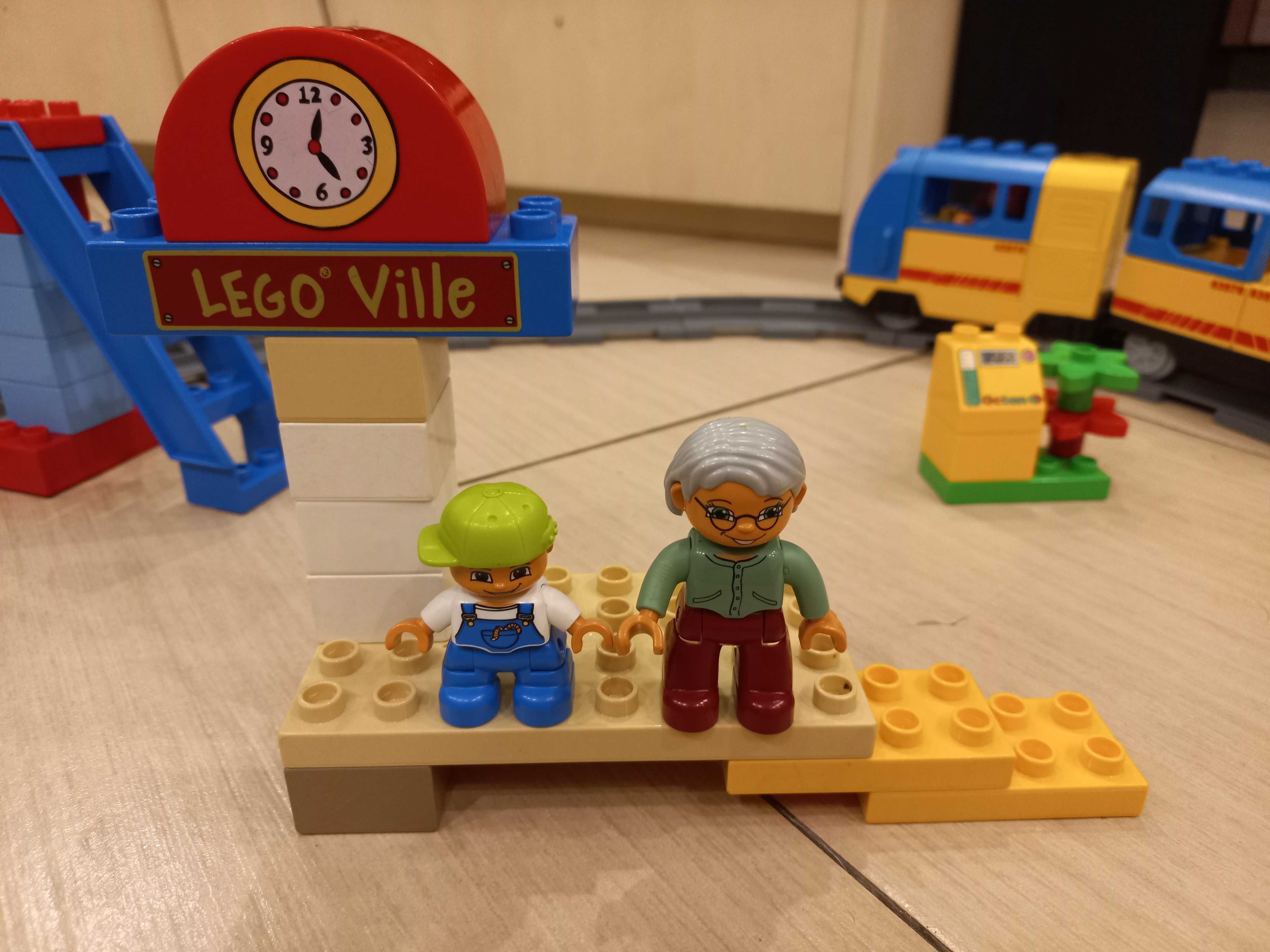 Lego ville залізнична дорога