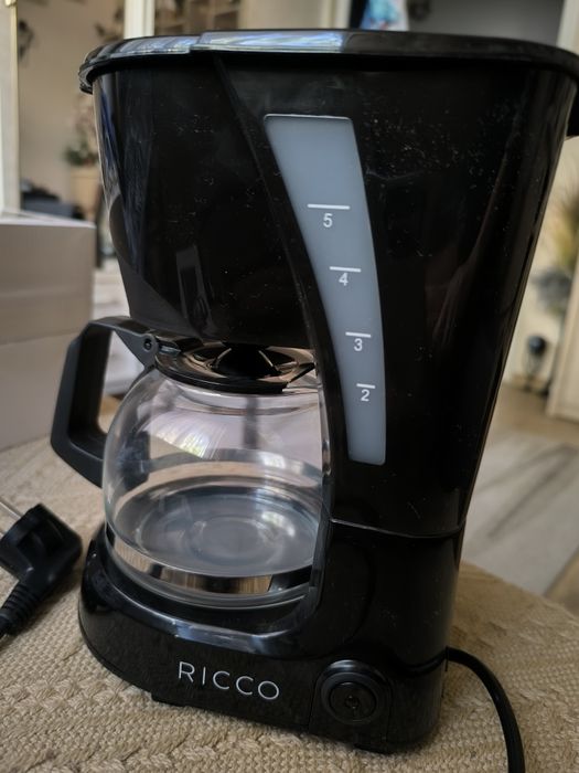 Sprzedam ekspres do kawy z PRL-u.