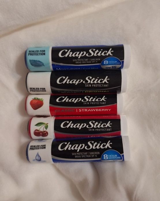 Pomadki nawilżające chapstick różne smaki