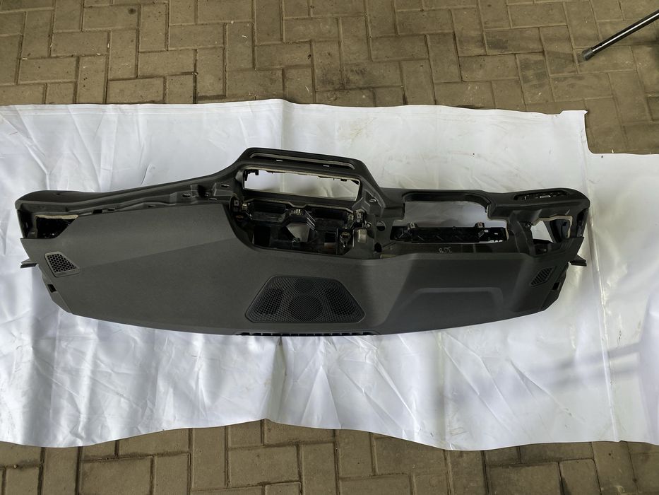 Панель консоль торпеда BMW m4 g82/G83  4 G22/g23 G20/21