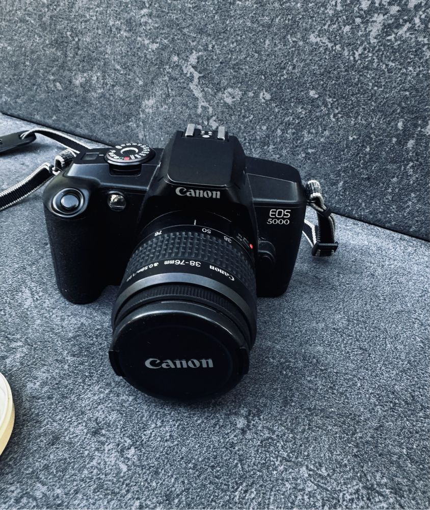 Canon EOS 5000 | 35mm SLR Film Camera
