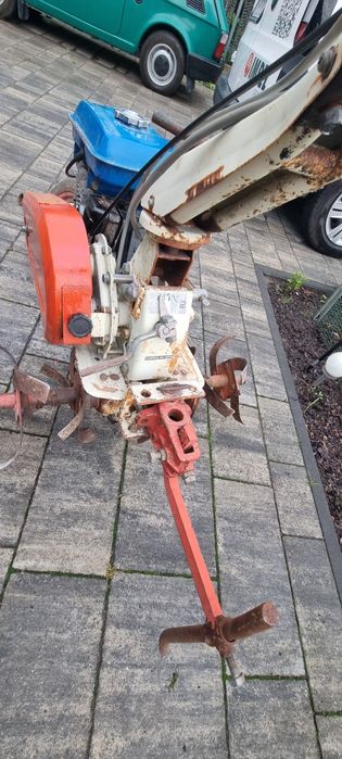 Ciągniczek traktorek dzik YAMAHA YP20GN - glebogryzarka