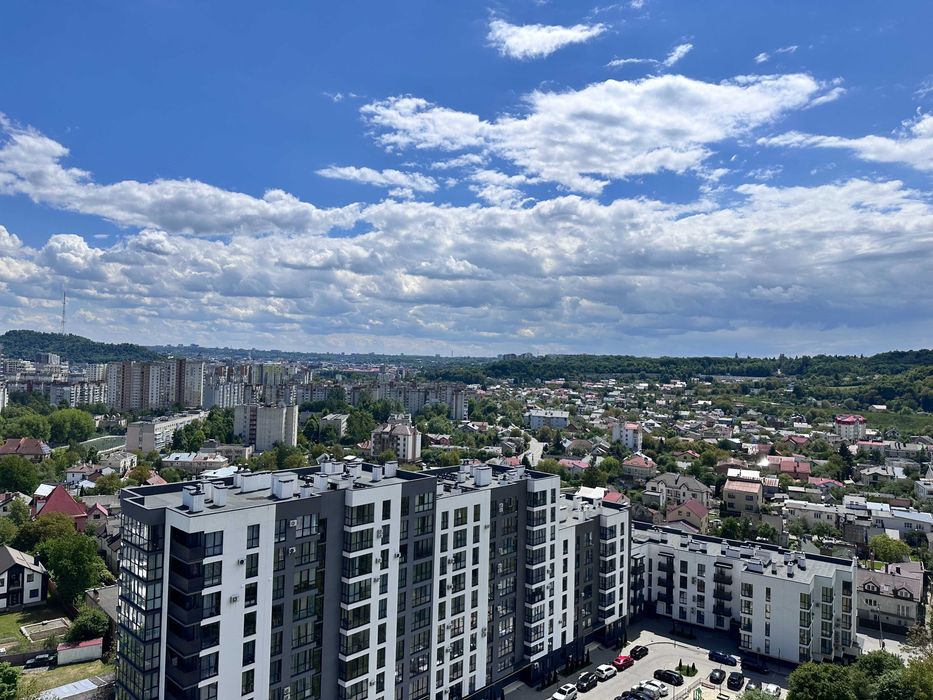 Простора 1к квартира з ремонтом. Львів новобуд. Малоголосківська.