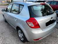 Kia Ceed 2010 Lift Kod Lakieru: 9S 5D  Klapa, Wspomaganie, Kompresor