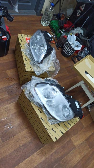 Фары Caddy фари кадди новые права лева фара кадди Caddy