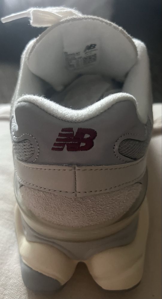 New Balance 9060