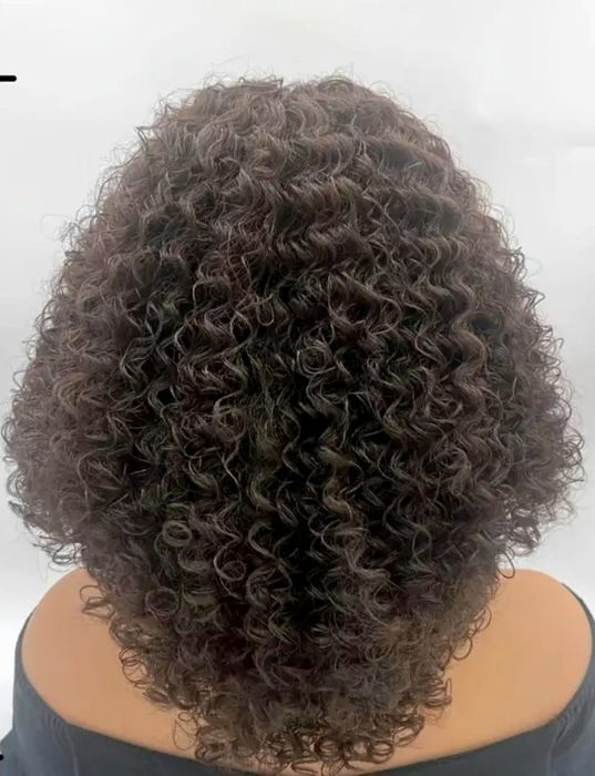 Peruka włosy kręcone