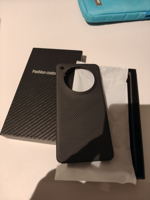 Etui pokrowiec prawdziwy carbon Oppo Find X8 Pro NOWE