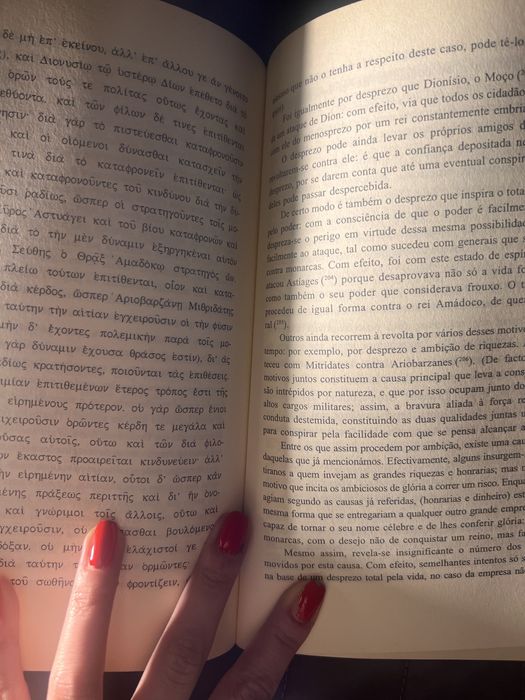Política – Aristóteles | Edição Bilíngue | Biblioteca Clássica – Vega