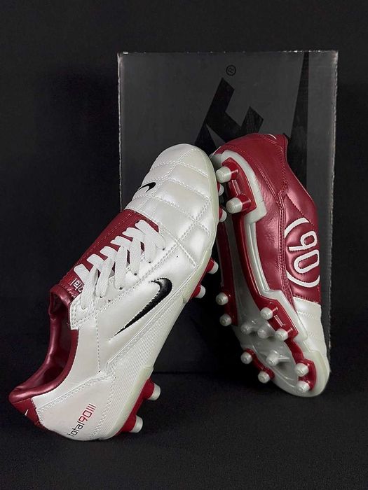 Chuteiras Nike Legend Total90 Elite