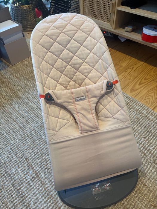 Esperguiçadeira BabyBjorn Rosa