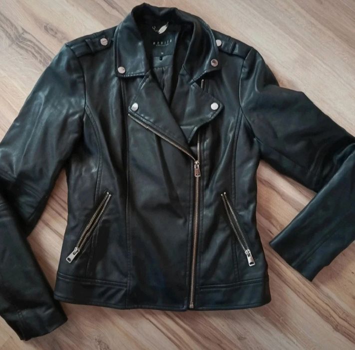 Czarna kurtka damska ramoneska eko skóra Mohito S