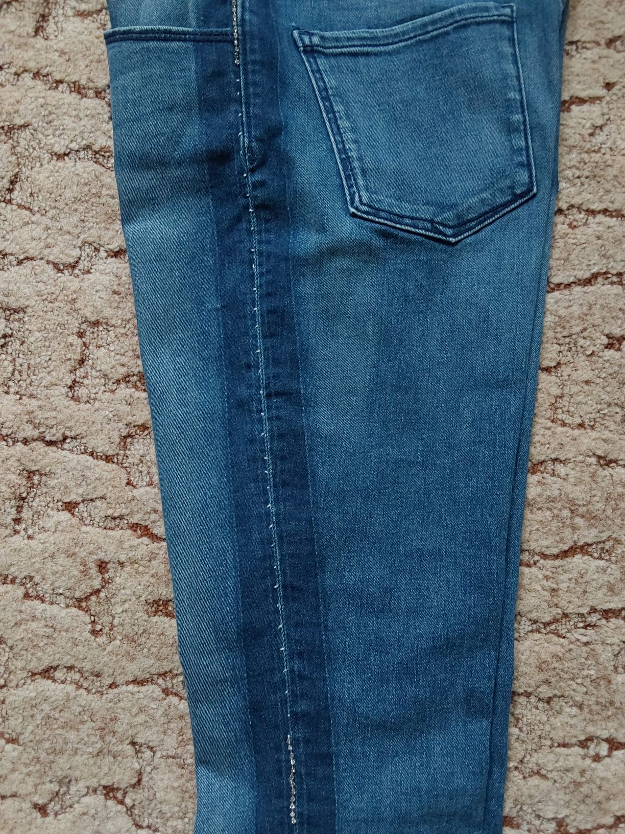 Spodnie Jeansowe proste Guess 26 Stan bardzo dobry