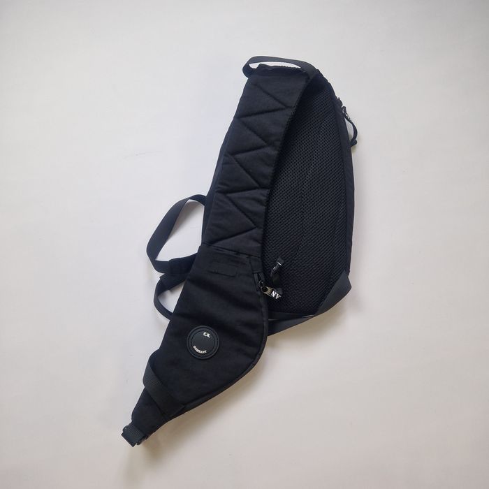 Сумка sling bag cp company