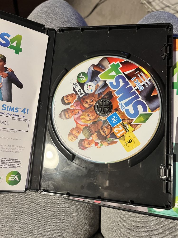 The sims 4- podstawowa gra