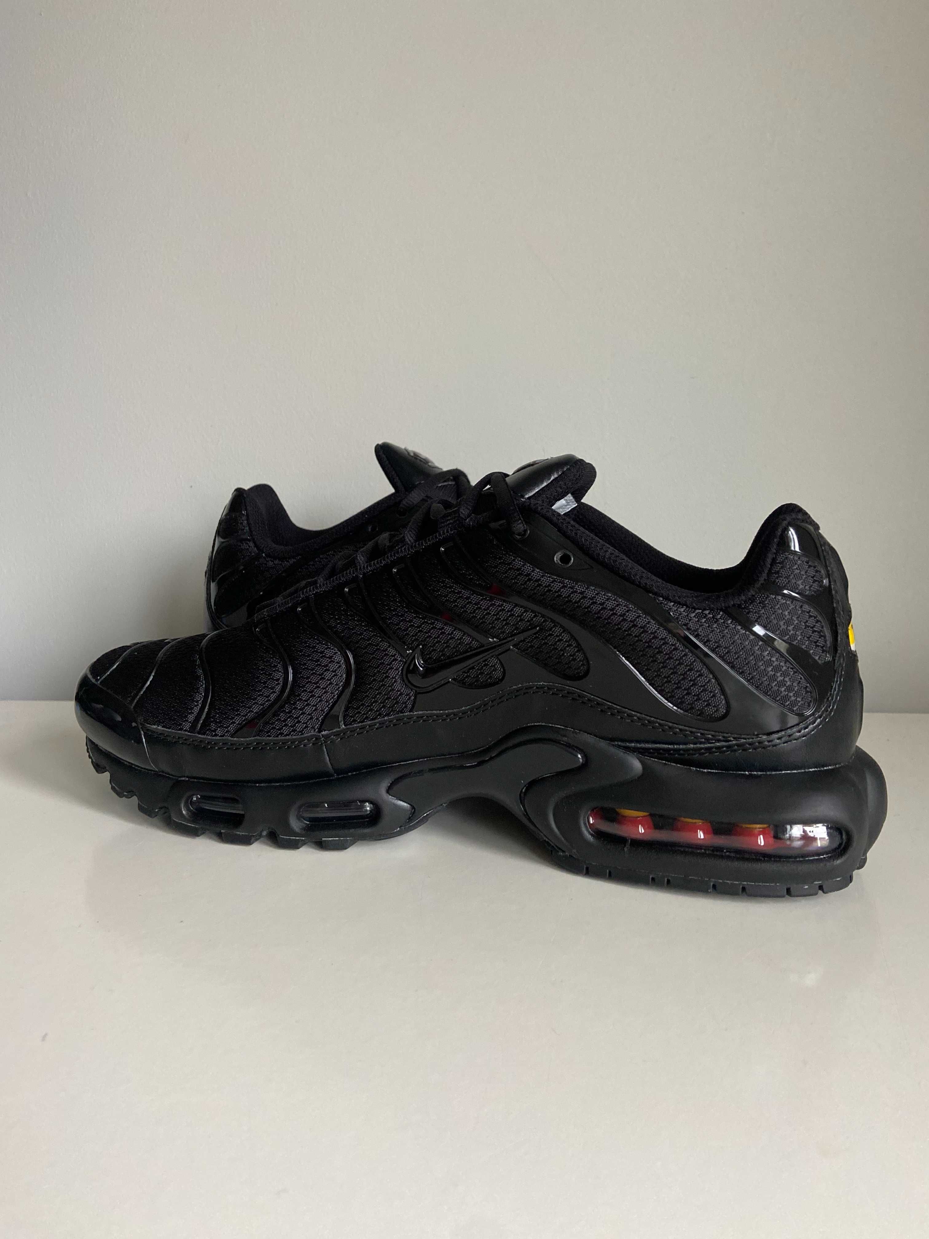 Nowe Buty Sneakersy Nike Air Max Plus TN Vapormax Shox Force Jordan