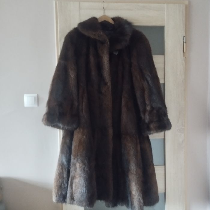 Długie MIDI futro z naturalnych norek brązowe 42/44