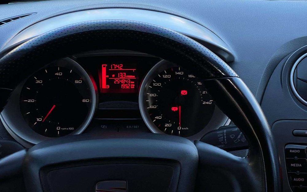 Seat Ibiza 2011 року