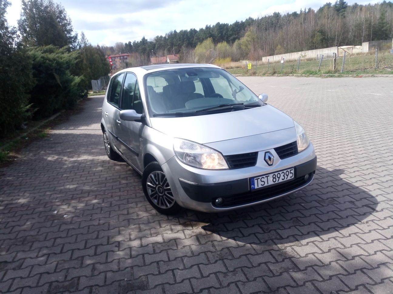 Sprzedam renault scenic 2 1.6
