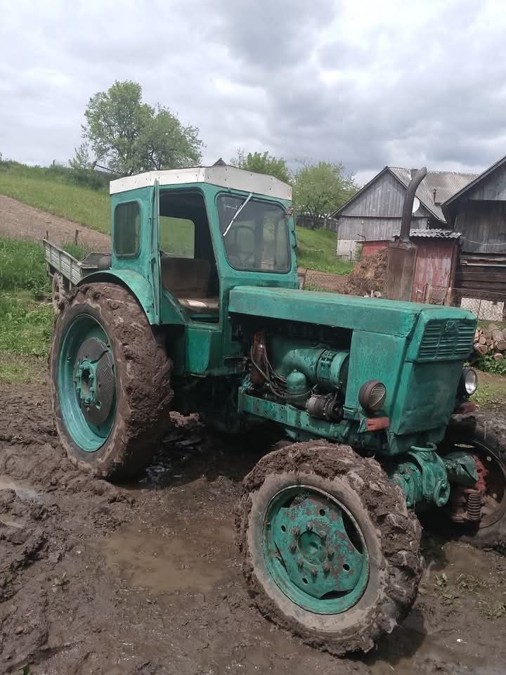 Продам трактор Т-40 АМ