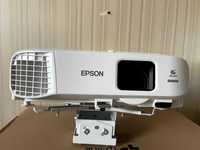 Проектор Epson EB-2247U