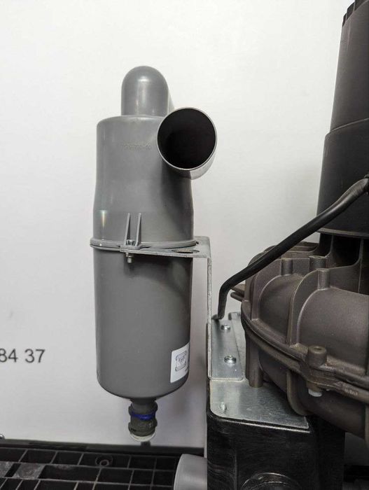 Суха помпа Durr Dental 900