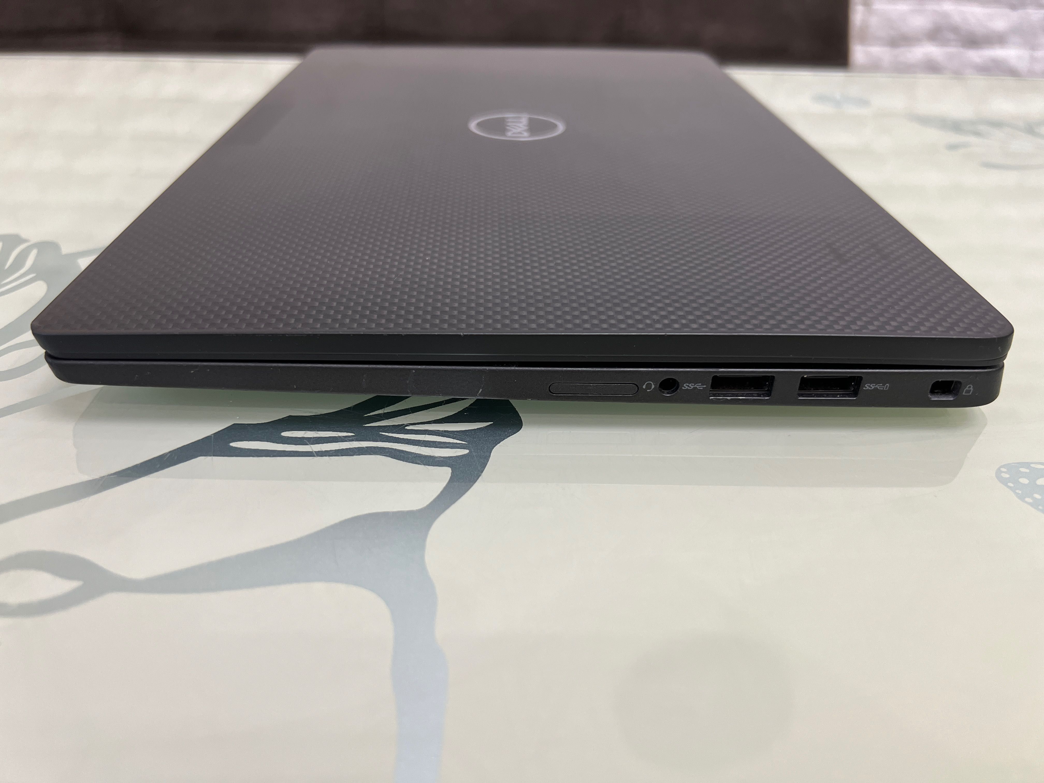 Dell 7410/i5 10310u /14" FullHD IPS/RAM 8gb/SSD 256gb NVMe