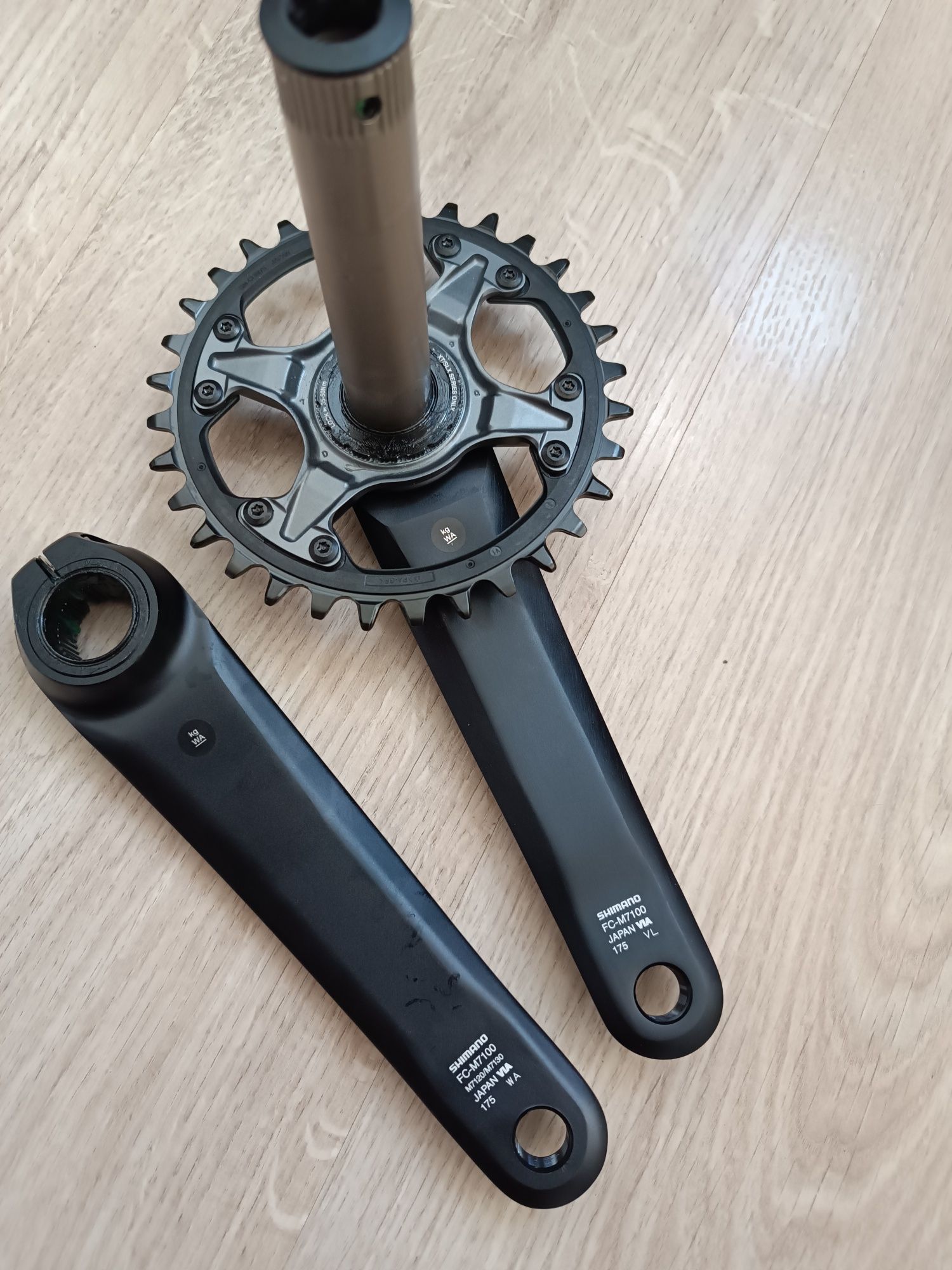 Шатуны Shimano SLX, XT M7100 175mm 32t