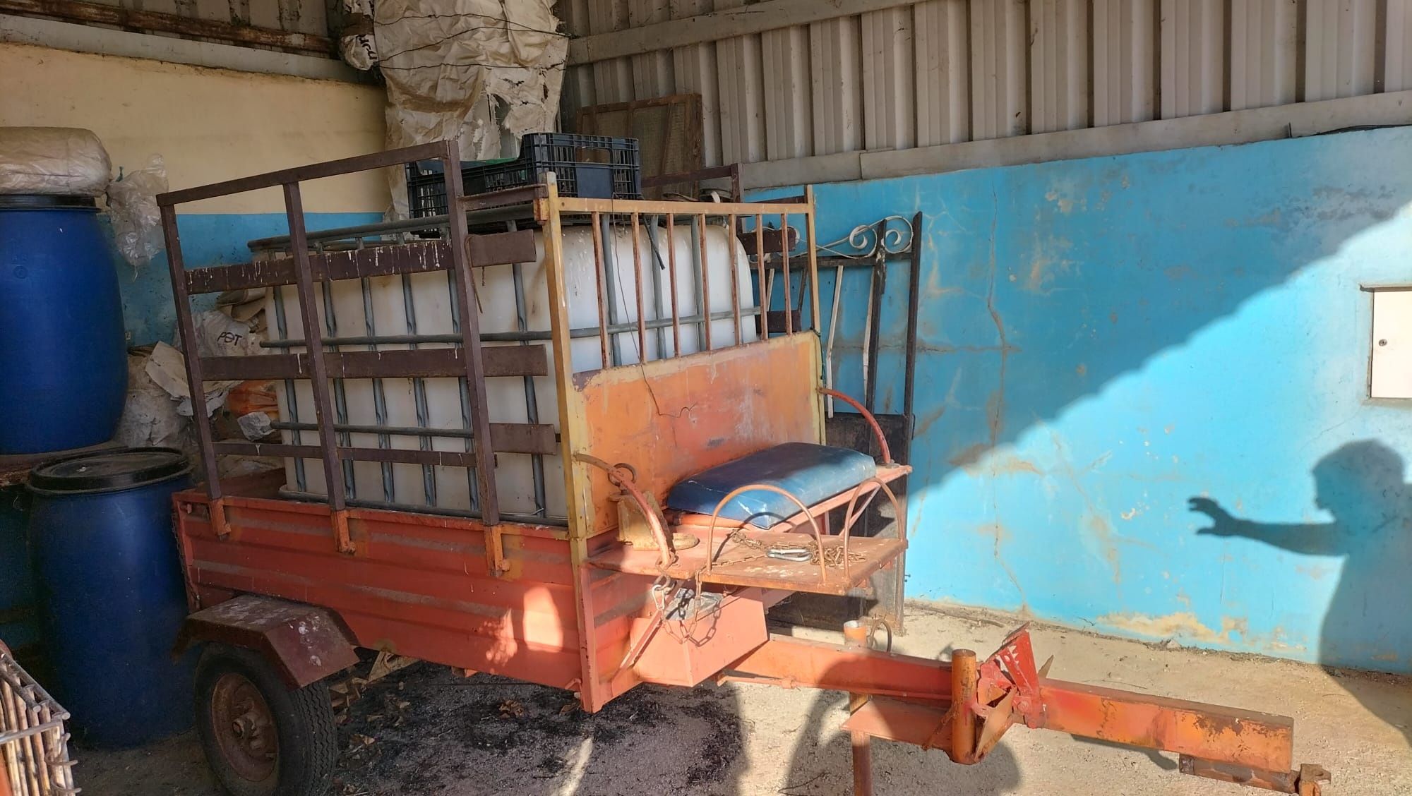 Reboque de tractor - usado