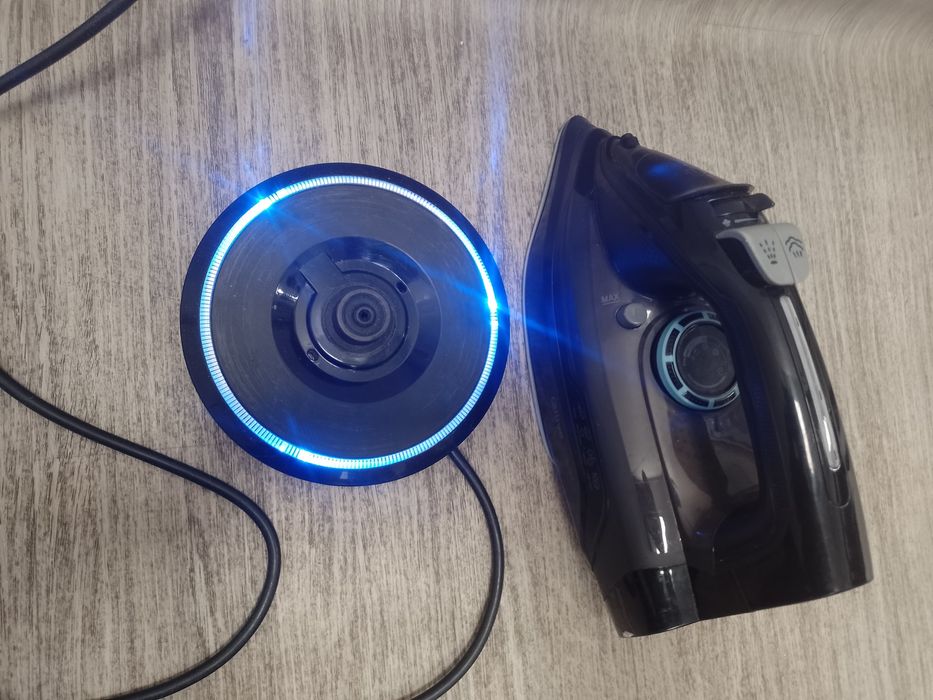 Sprzedam sprawne żelazko