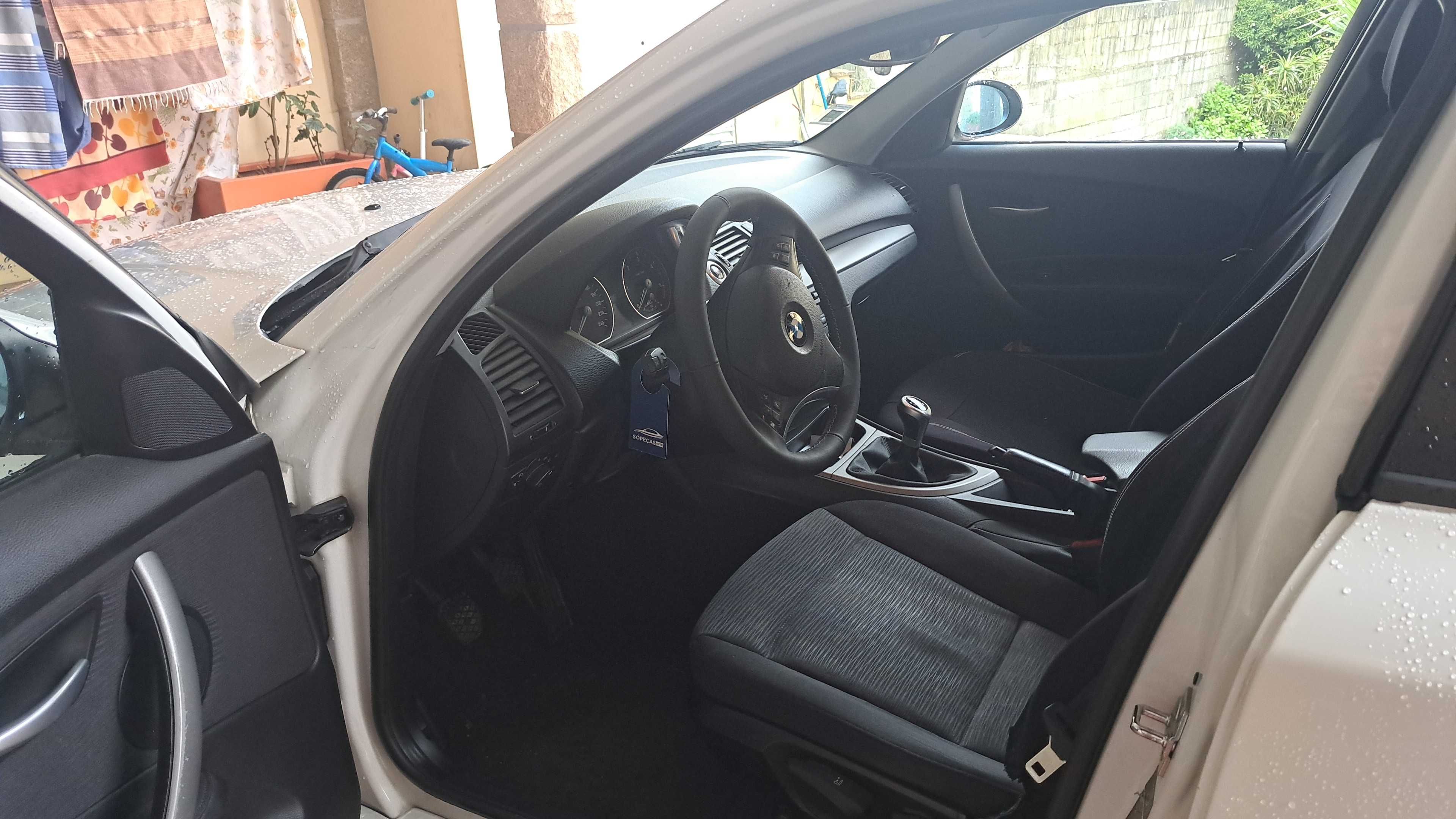 Bme serie 1.        5000€