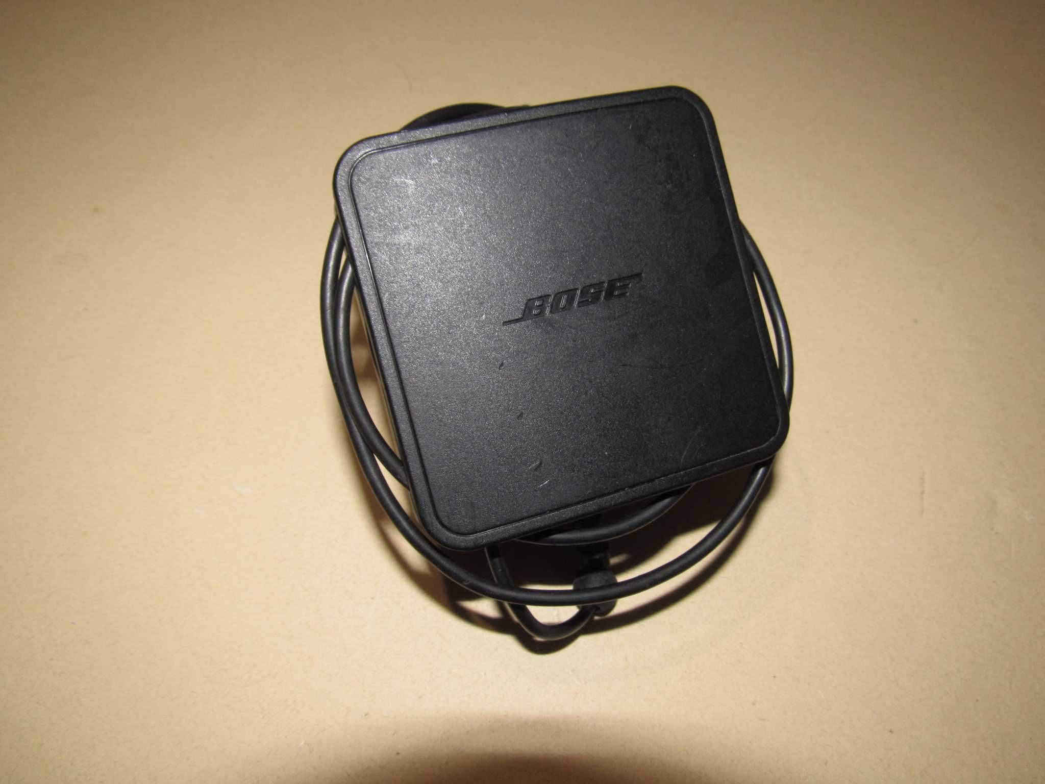 Блок питания Bose, адаптер на 20v/2 А